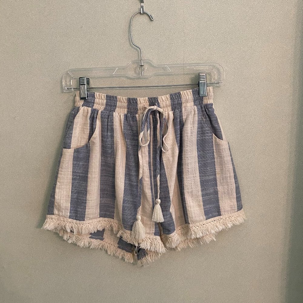 blue and white casual linen shorts